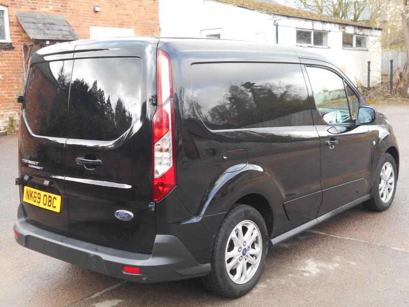 FORD TRANSIT CONNECT