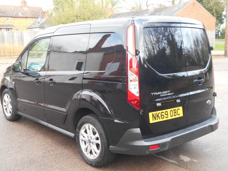 FORD TRANSIT CONNECT