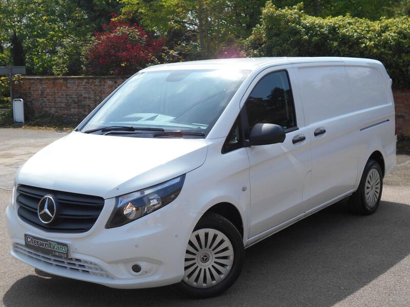 View MERCEDES-BENZ VITO 2.0 114 CDI Progressive G-Tronic RWD L2 Euro 6 (s/s) 6dr (LWB)