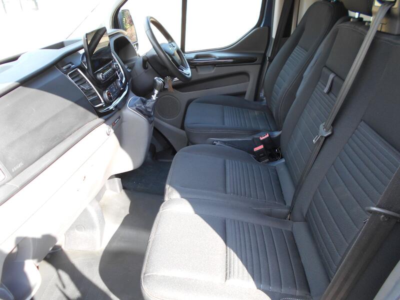 FORD TRANSIT CUSTOM