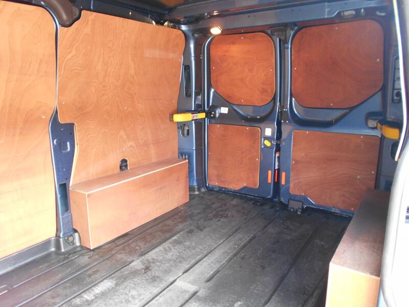 FORD TRANSIT CUSTOM
