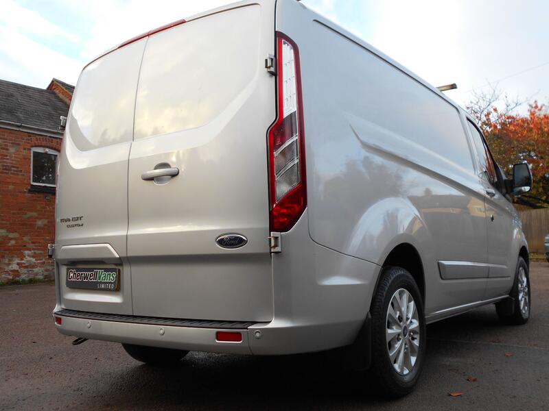 FORD TRANSIT CUSTOM