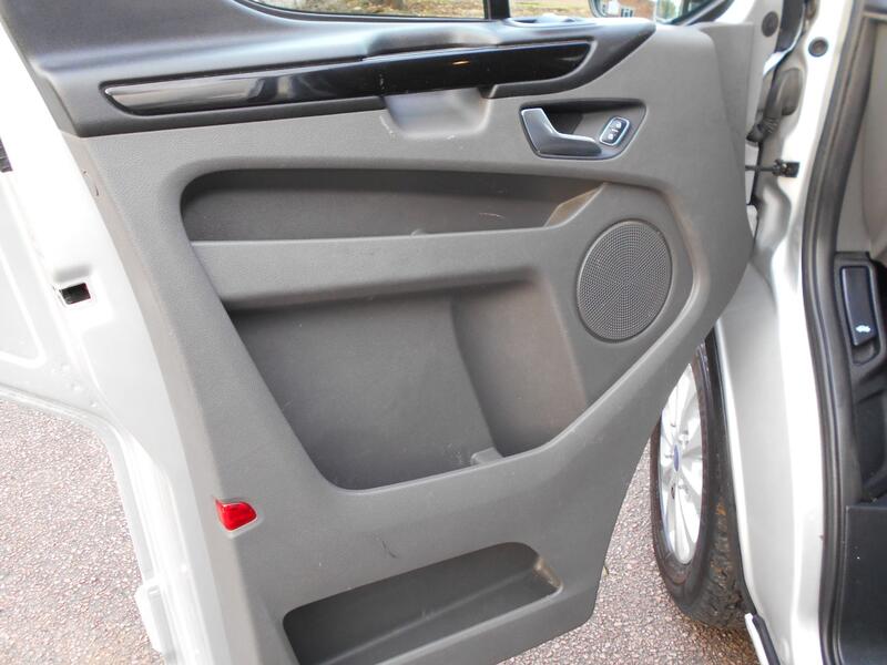 FORD TRANSIT CUSTOM