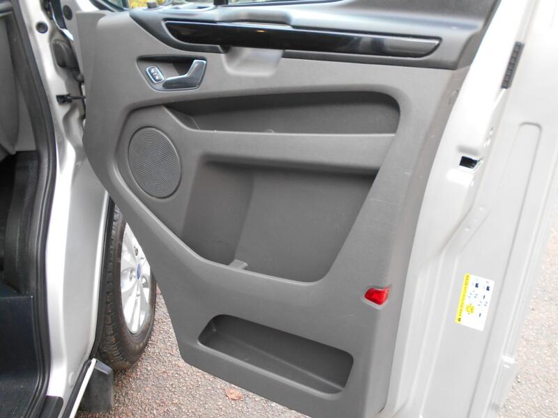 FORD TRANSIT CUSTOM