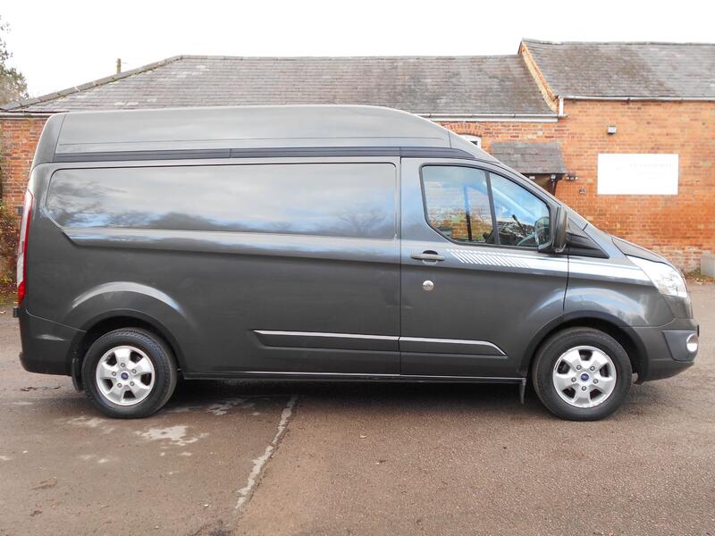 FORD TRANSIT CUSTOM