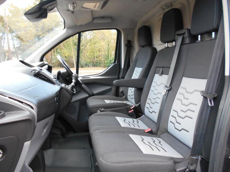 FORD TRANSIT CUSTOM