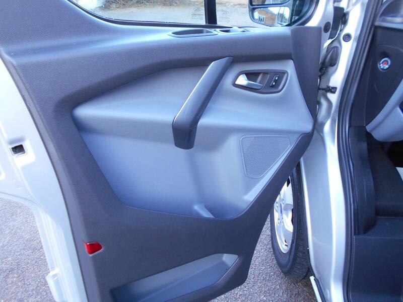 FORD TRANSIT CUSTOM