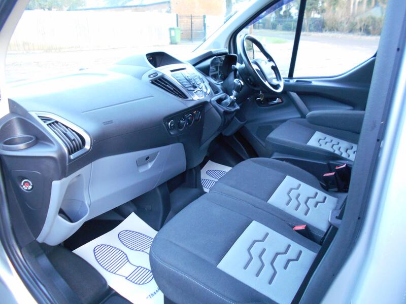FORD TRANSIT CUSTOM