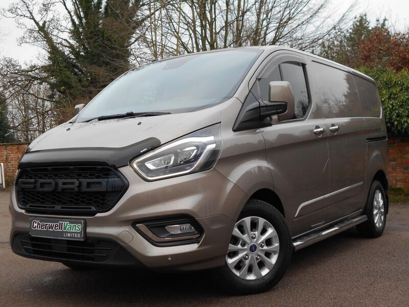 View FORD TRANSIT CUSTOM 2.0 300 EcoBlue Limited