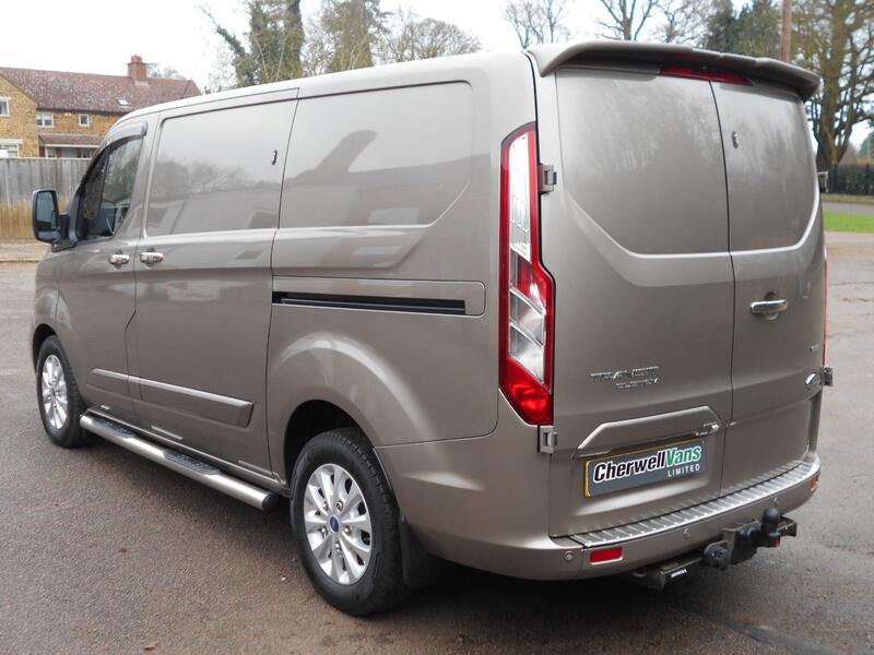 FORD TRANSIT CUSTOM