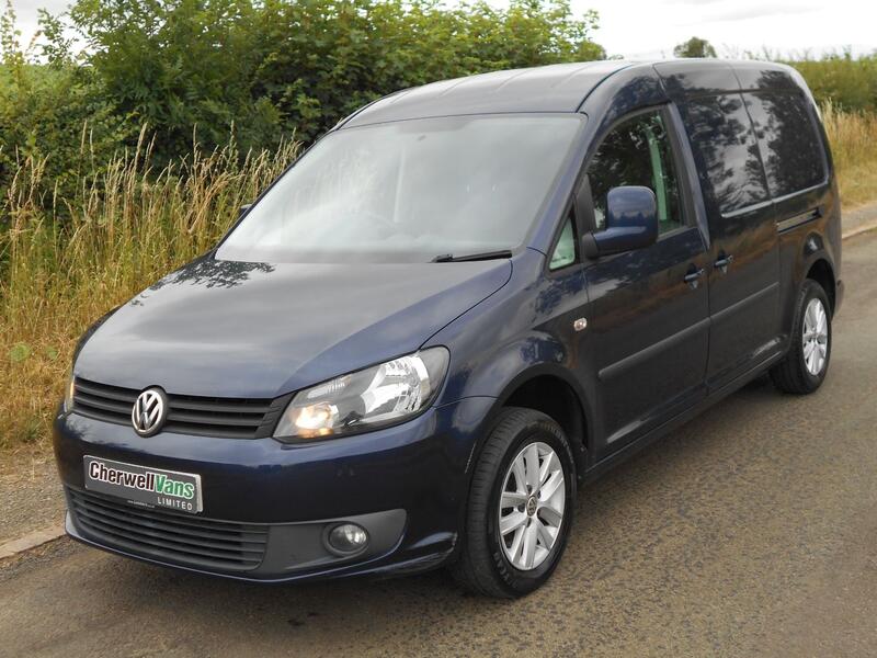 VOLKSWAGEN CADDY MAXI 1.6 TDi BlueMotion Tech C20 Maxi Highline