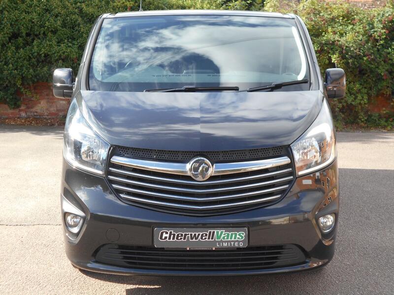 View VAUXHALL VIVARO 1.6 CDTi 2700 Sportive