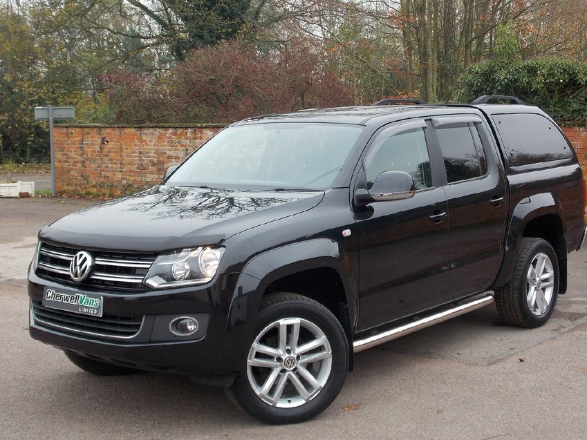 View VOLKSWAGEN AMAROK 2.0 BiTDI BlueMotion Tech Highline Perm Pickup 4MOTION 4dr *NO VAT* 45k Miles