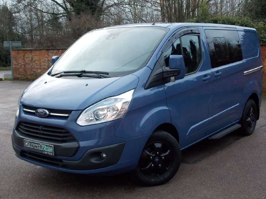 View FORD TRANSIT CUSTOM LIMITED 2.2TDCi 155bhp 290 SWB CREW CAB 5 SEATS *NO VAT* 29k MILES