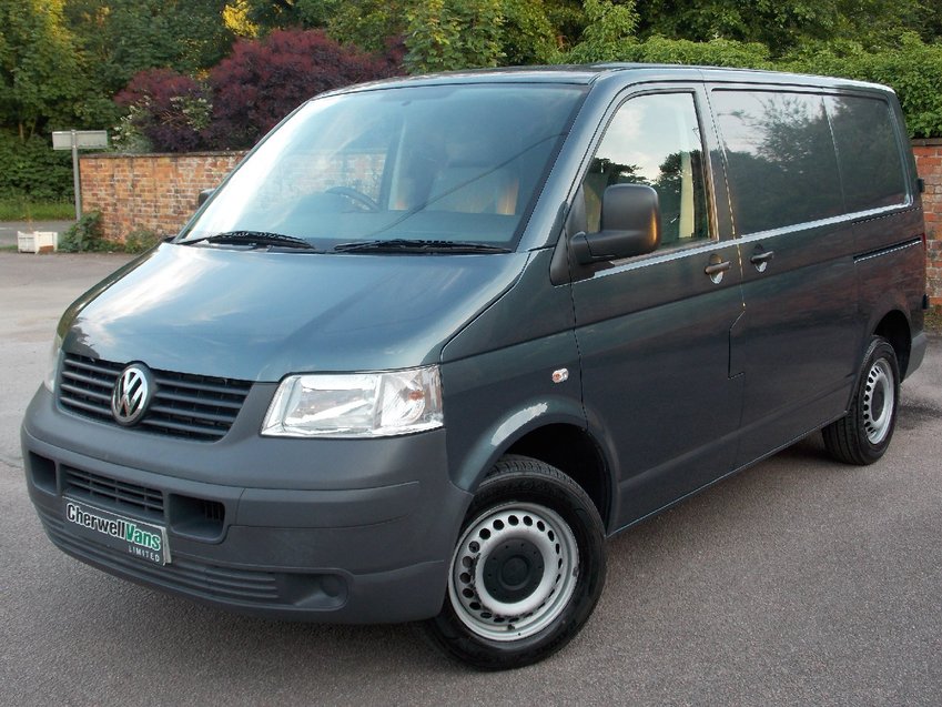 VOLKSWAGEN TRANSPORTER