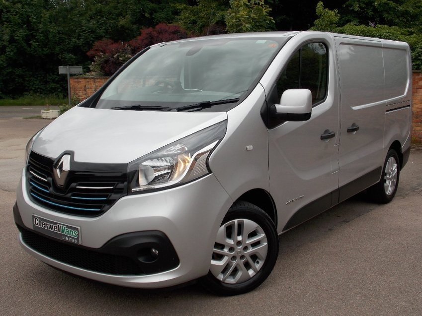 View RENAULT TRAFIC SL27 SPORT NAV 1.6 Bi-TURBO DCi 125bhp ENERGY SWB VAN ****SOLD****