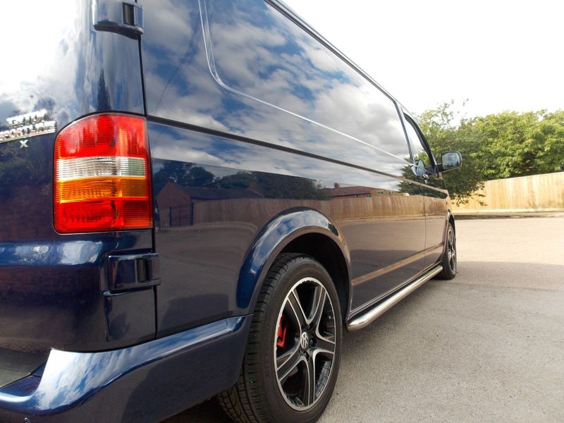 VOLKSWAGEN TRANSPORTER SPORTLINE