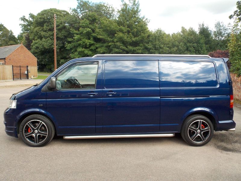 VOLKSWAGEN TRANSPORTER SPORTLINE