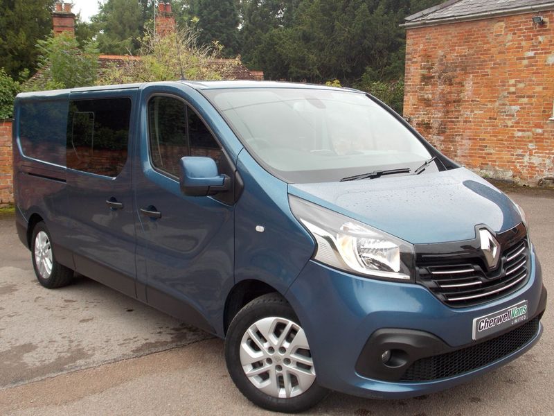 RENAULT TRAFIC