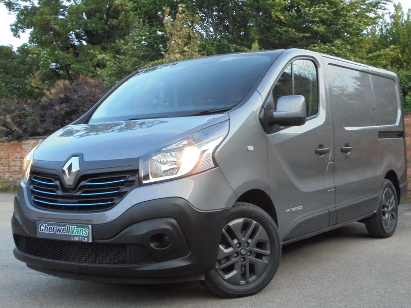 View RENAULT TRAFIC SL27 BUSINESS 1.6 Bi-TURBO 125bhp ENERGY SWB VAN *NO VAT*