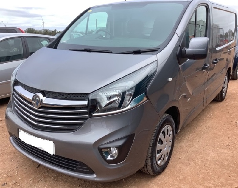 View VAUXHALL VIVARO SPORTIVE 2700 1.6CDTi Bi-TURBO 125 SWB PANEL VAN *NO VAT*