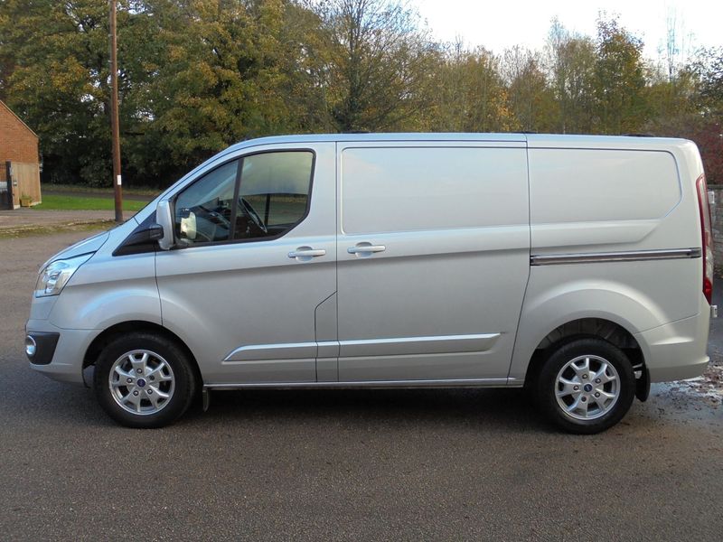 FORD TRANSIT CUSTOM