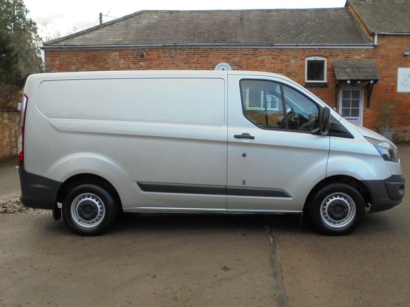 FORD TRANSIT CUSTOM