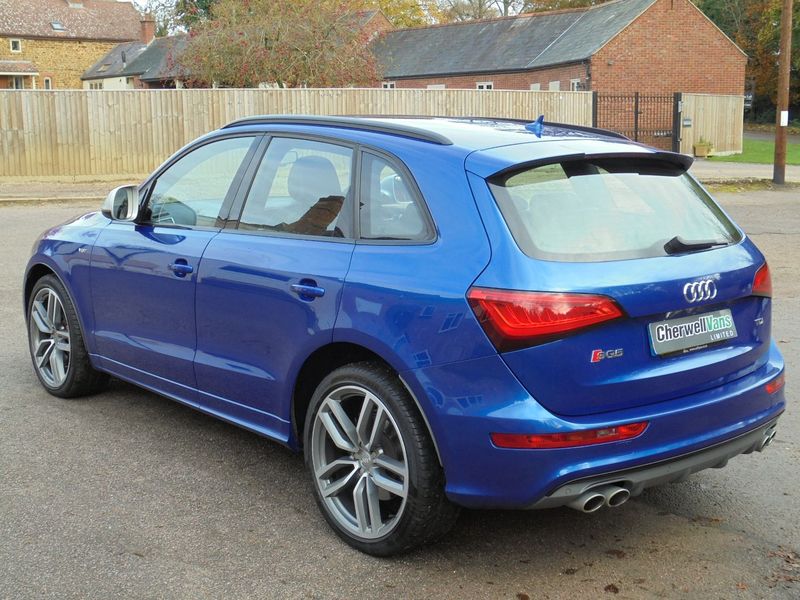 AUDI SQ5