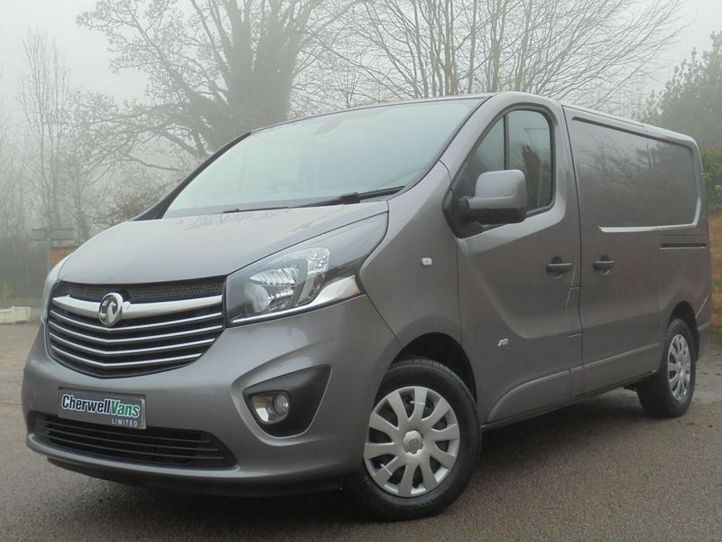 View VAUXHALL VIVARO SPORTIVE 2700 1.6CDTi Bi-TURBO 145 SWB PANEL VAN *NO VAT*