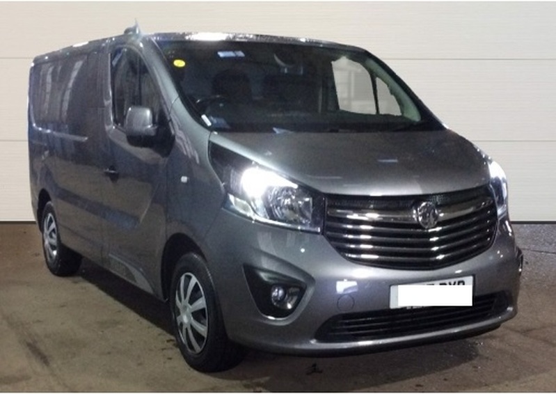 View VAUXHALL VIVARO LIMITED EDITION 1.6 CDTi Bi-Turbo 125 SWB 2700 SPORTIVE *NO VAT* Van