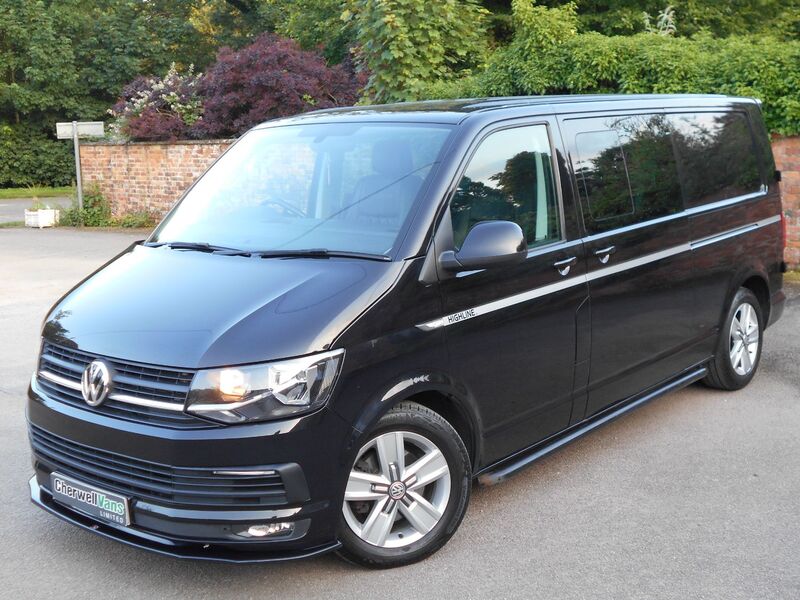 View VOLKSWAGEN TRANSPORTER KOMBI 2.0 TDI T32 BlueMotion Tech Highline Crew Van DSG FWD ss 5dr