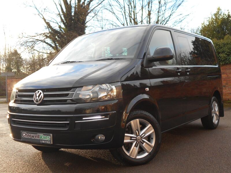 View VOLKSWAGEN TRANSPORTER KOMBI T32 2.0 BiTDi 180 SWB DSG AUTO *NO VAT* 82,000 Miles