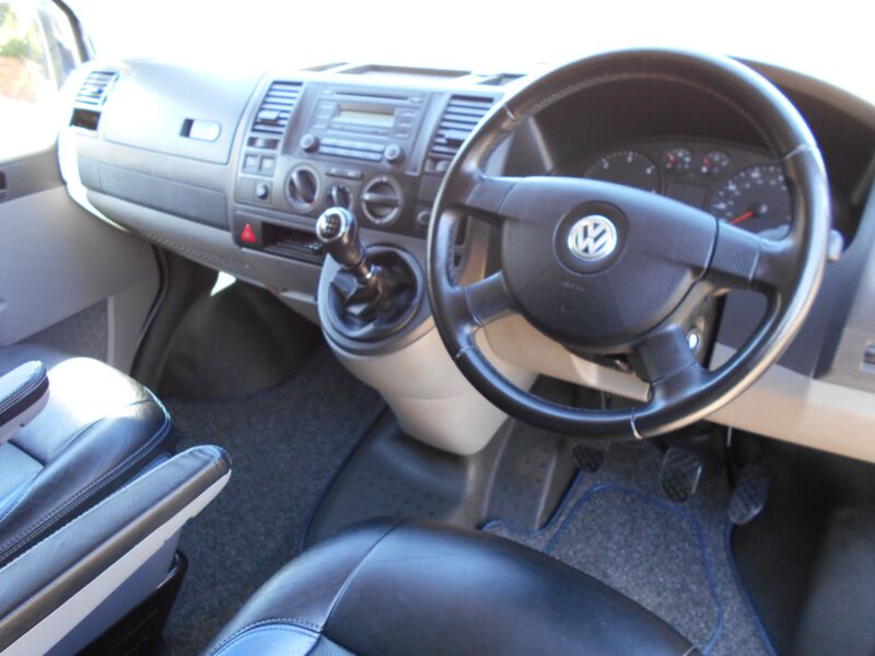 VOLKSWAGEN TRANSPORTER SPORTLINE