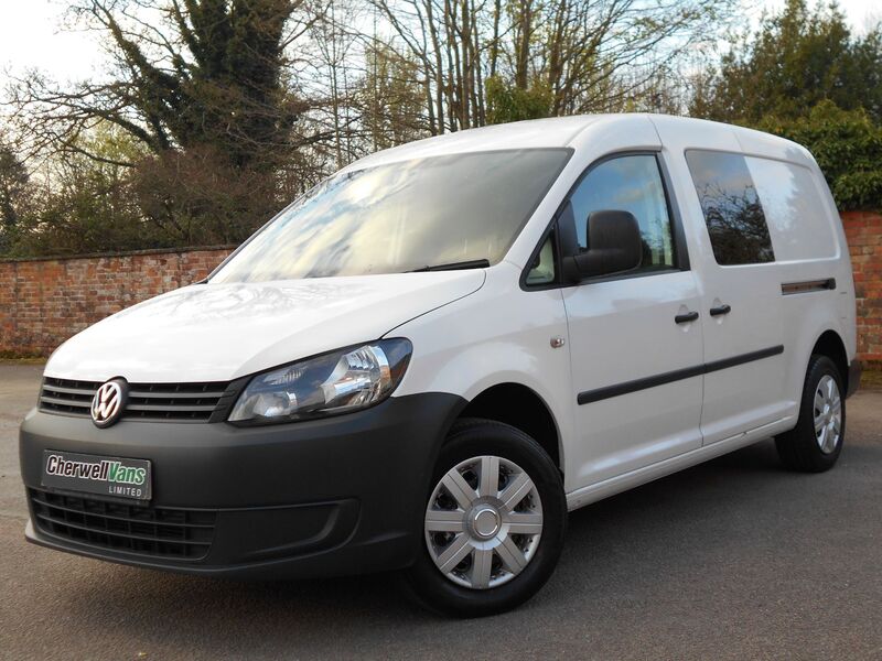 View VOLKSWAGEN CADDY MAXI C20 KOMBI STARTLINE 1.6 TDi 102bhp VAN *NO VAT* 5 SEATS 61,000 MILES