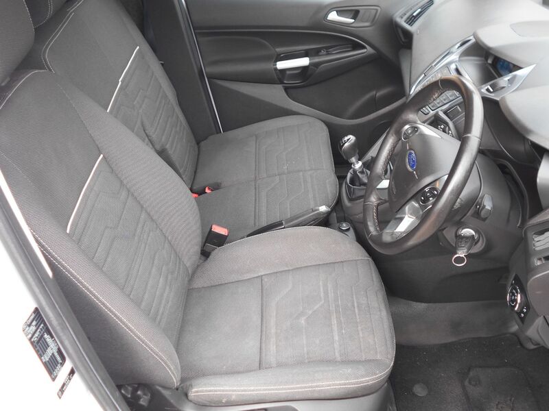 FORD TRANSIT CONNECT