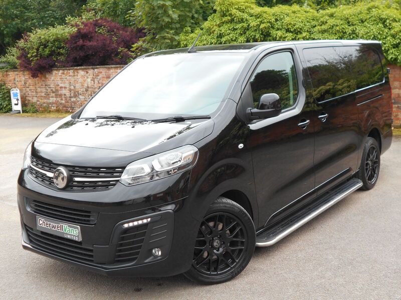 View VAUXHALL VIVARO 3100 2.0 D 120 SPORTIVE L2 H1 EURO 6 *NO VAT* 40,000 MILES